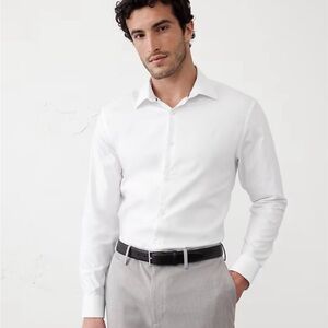 Mens Banana Republic Wrinkle Resistant Athletic White Button Down Dress Shirt